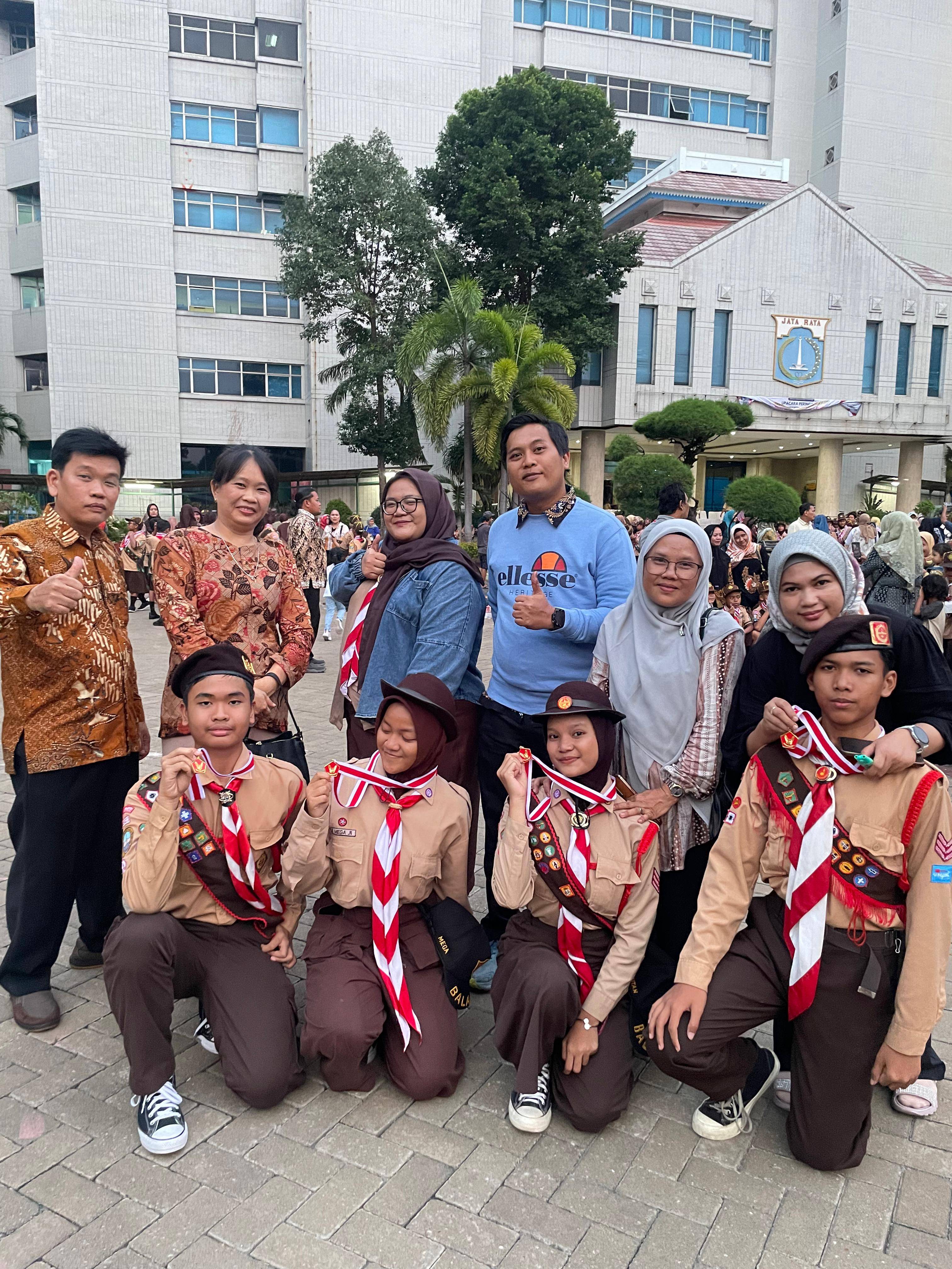 PELANTIKAN PRAMUKA GARUDA SMPN 34 JAKARTA
